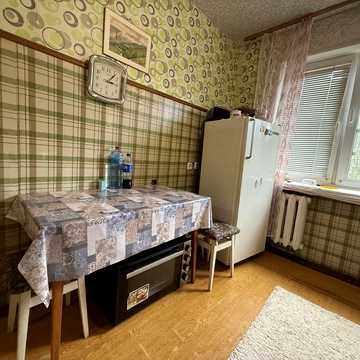 Відрадний просп. (Чубаря), 38