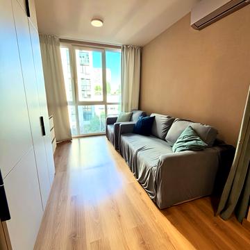 Салютна вул., (Будинок 02301-02303)