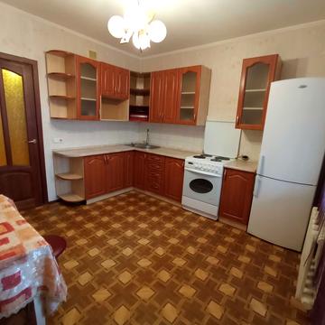 Вишняківська вул., 3