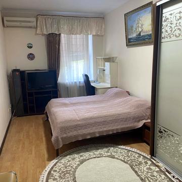 Антоновича вул. (Горького), 123