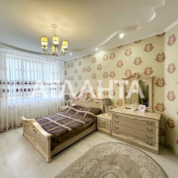 Добровольців вул. (Маршала Говорова), 10б