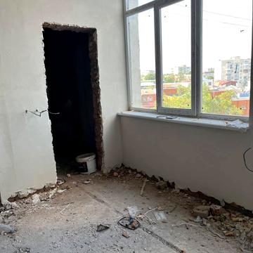 Подільська вул., 58