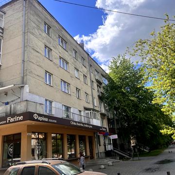 Гетьмана Мазепи вул., 89