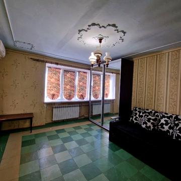Будівельників вул. (Фрунзе), 28