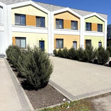 Володі Дубініна пров., 3