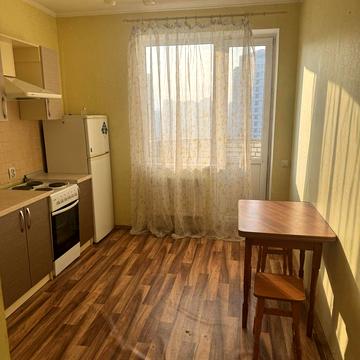 Драгоманова вул., 6/1