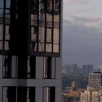 Василя Тютюнника вул. (Анрі Барбюса), (Будинок 3)