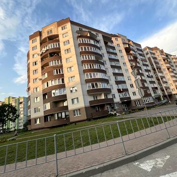 Михайла Вербицького вул., (Будинок)