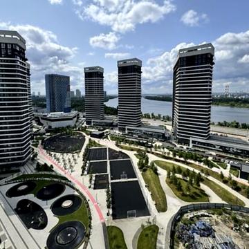 Дніпровська набережна вул., (Будинок 10)