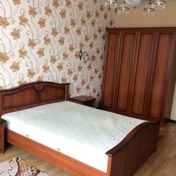 Миколи Бажана просп., 7-В