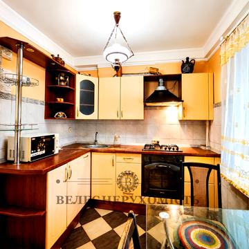 Березняківська вул., 22