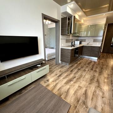 Патріарха Мстислава Скрипника вул., 40
