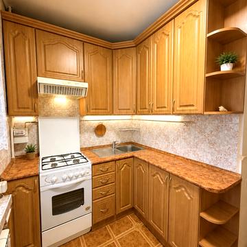 Оболонський просп., 34