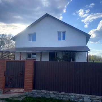 Героїв Країни вул, 12