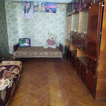 Миру вул., 60
