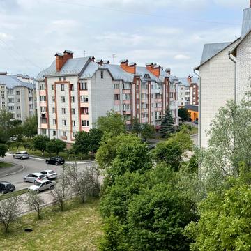 Євгена Коновальця вул., 17