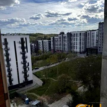 Малоголосківська вул., 12