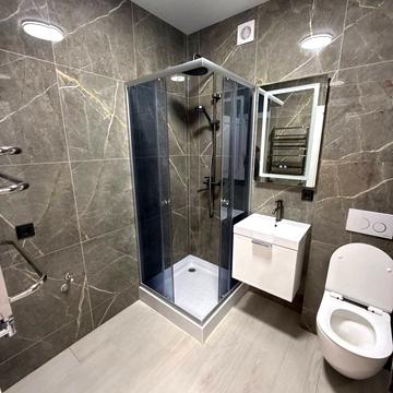 Інститутська вул., (Будинок)
