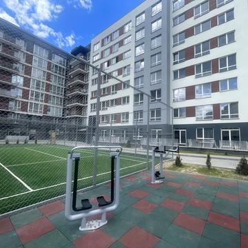 Володимира Великого вул., (Будинок 2)