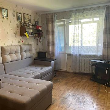 Іцхака Рабіна вул., 1