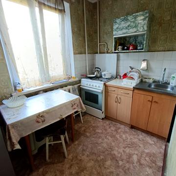Князя Володимира Великого просп., 130