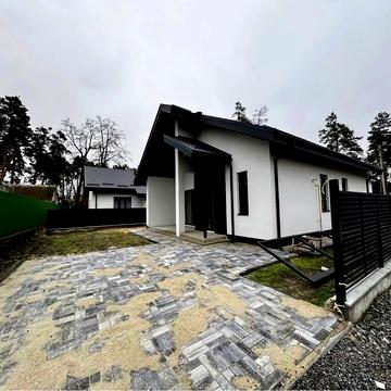 Золотоніська вул., 22