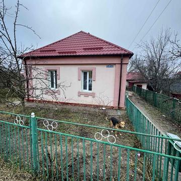 Польова вул., 28