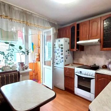 Володимира Івасюка просп. (Героїв Сталінграду), 49