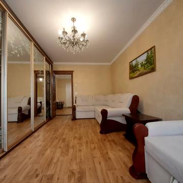 Милославська вул., 16