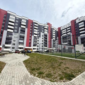 Романа Шухевича вул., 5