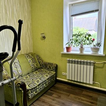 Олександра Анашкіна вул., 238