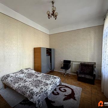 Антоновича вул. (Горького), 38-Б