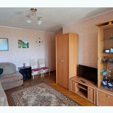 Автозаводська вул., 11