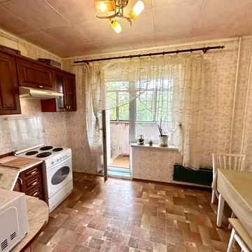 Оноре де Бальзака вул., 77