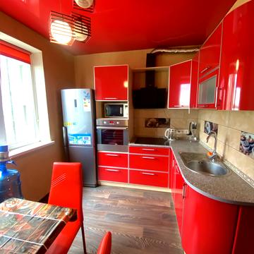 Старицького вул., 46