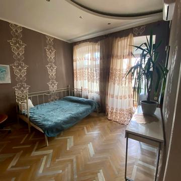 Преображенська вул., 50