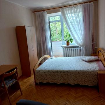 Марка Безручка вул., 23
