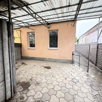 Канадська вул. (Добролюбова)