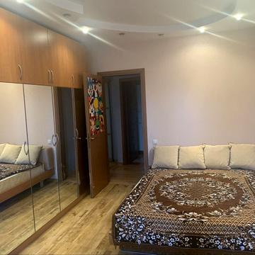 Сімї Глодан вул., 31