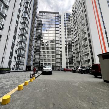 Ковалевського узвіз, 7