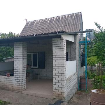 Зоряна вул., 46