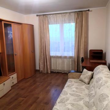 Миколи Вінграновського вул., 2