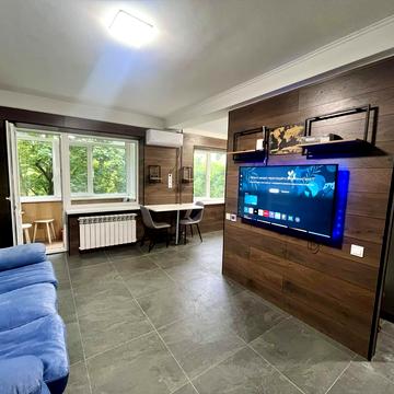 Васильківська вул., 53к1
