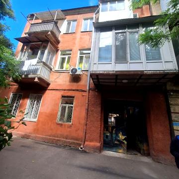 Бориса Литвака вул. (Заславського), 21
