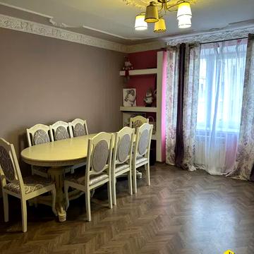 Повітряна вул., 65