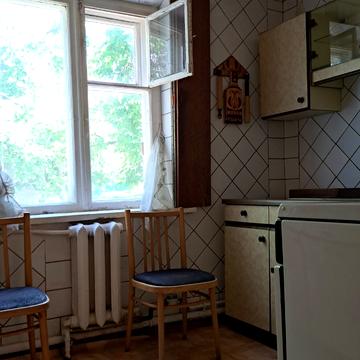 Валерянівська вул., 20
