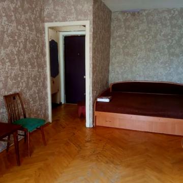 Березнева вул., 3