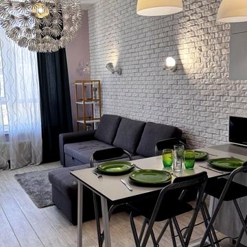 Джона Маккейна вул. (Івана Кудрі), 7
