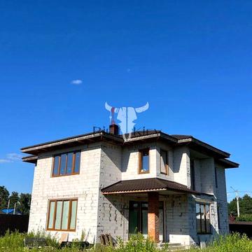 Героїв Майдану вул., 30