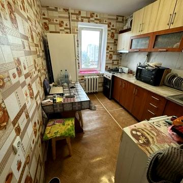 Клима Савура вул., 14а